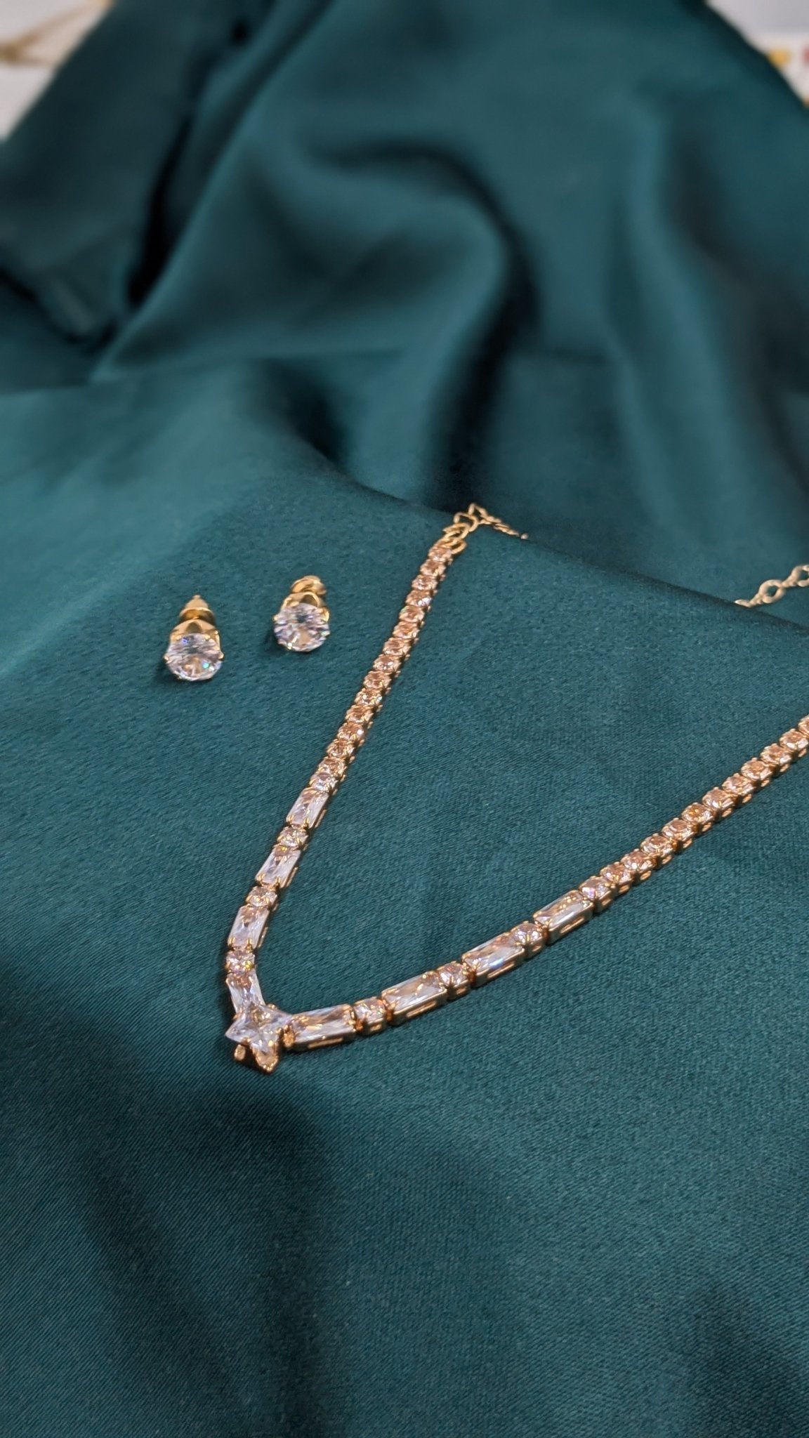 Tennis necklace set - Ladies Point